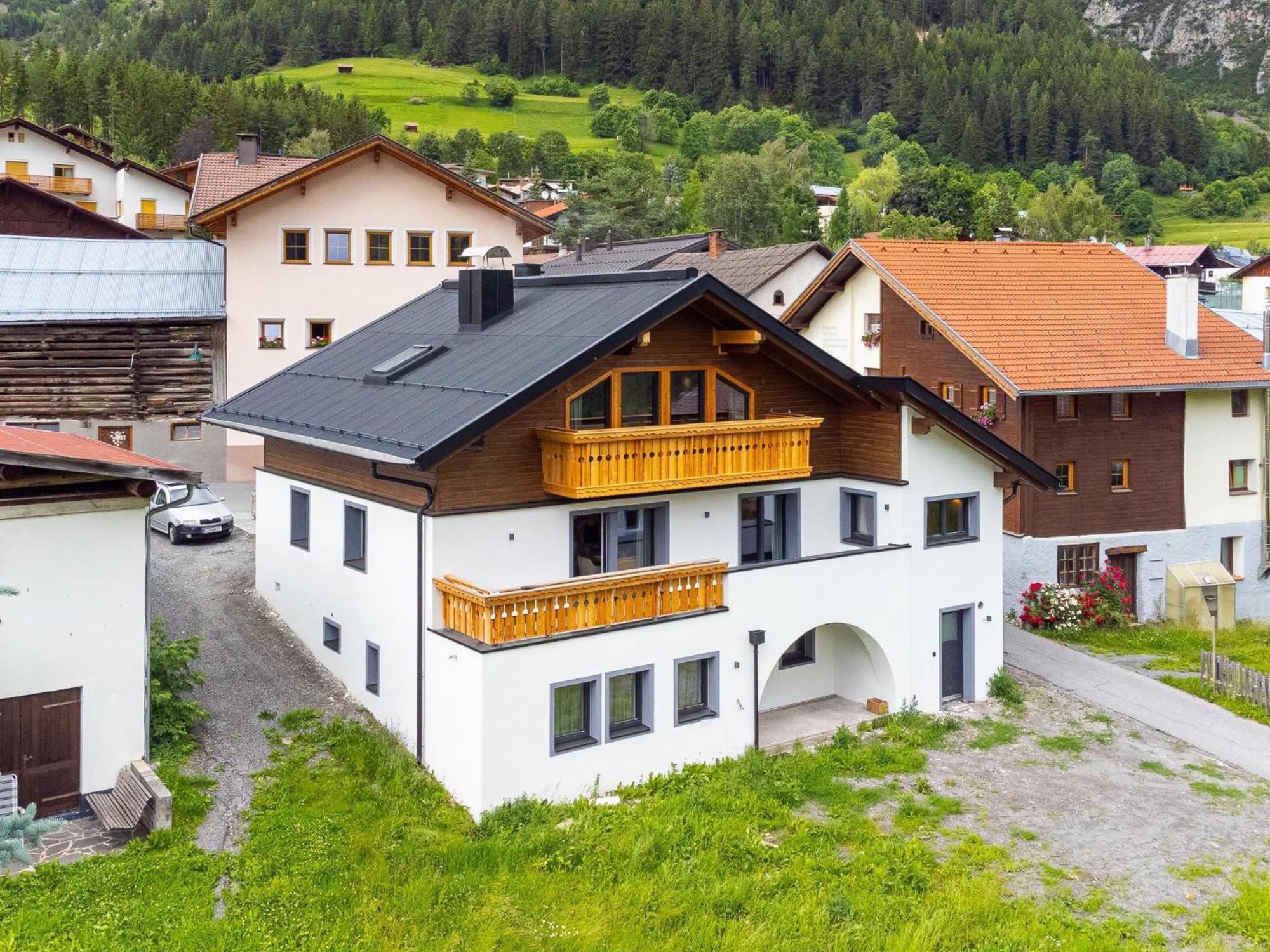 Alpenlodge Pettneu Lodge 2 Pettneu am Arlberg Exterior foto